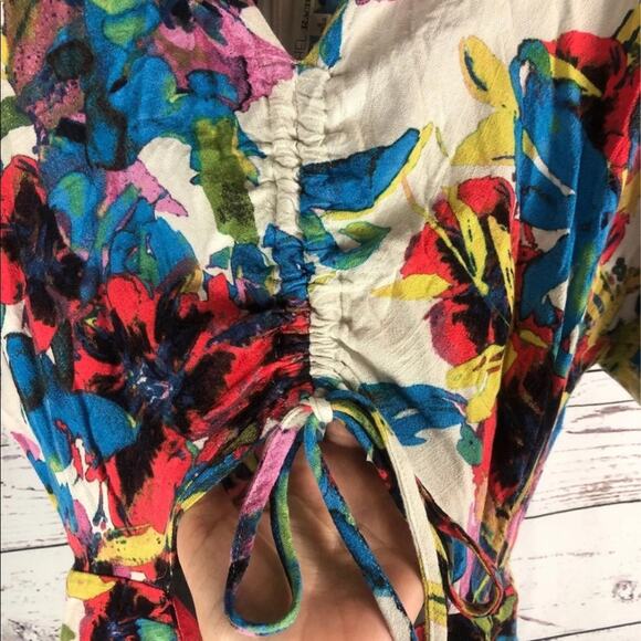 Rachel Roy Womens Floral Blue open back Romper Jumpsuit size 4 - Picture 3 of 11